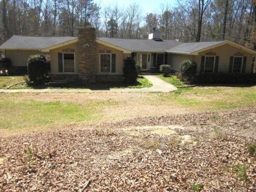 1019 White Road, White, GA 30184