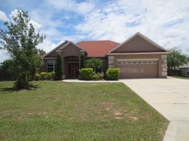 2945 Colfax St, Eustis, FL 32726