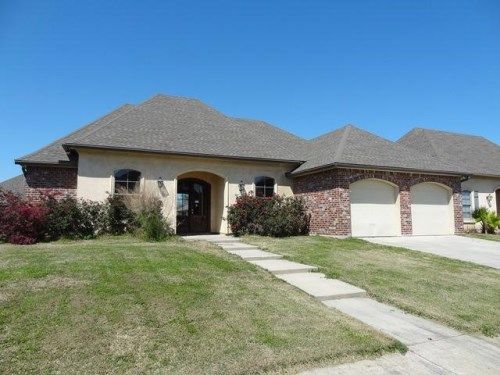 114 Rue St Barts, Youngsville, LA 70592