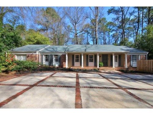 335 Hillside Drive, Atlanta, GA 30342