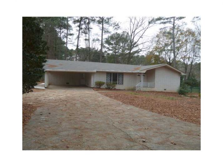 2418 Henderson Road Ne, Tucker, GA 30084