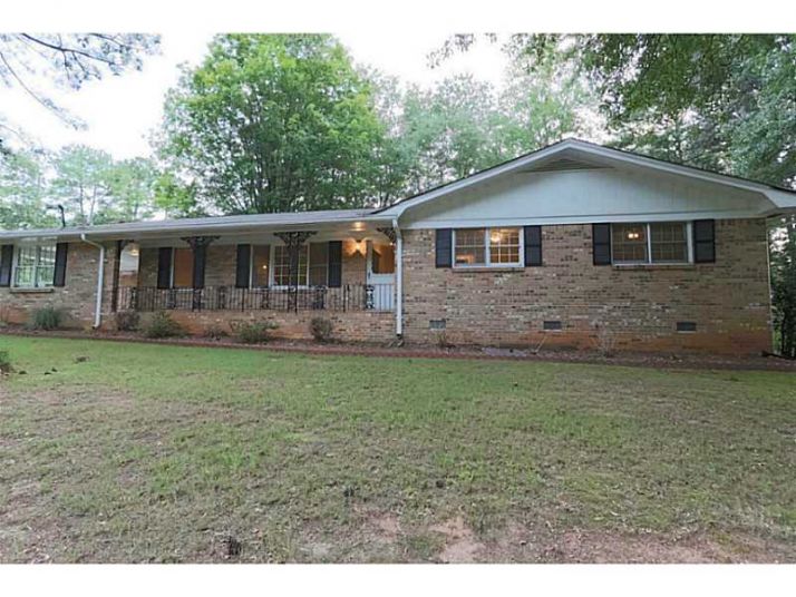 2670 Sterling Acres Drive, Tucker, GA 30084