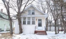 221 11th St N Moorhead, MN 56560