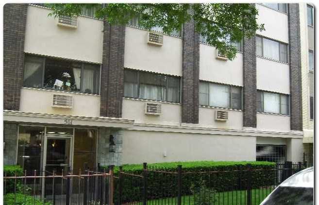 561 W Stratford Pl Apt 4e, Chicago, IL 60657