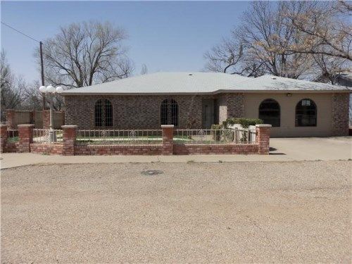 1405 Avenue K, Snyder, TX 79549