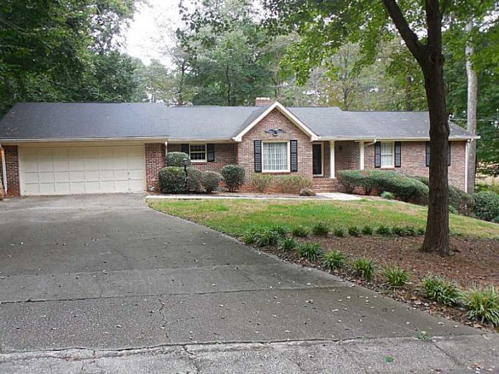 2352 Birdie Lane, Duluth, GA 30096