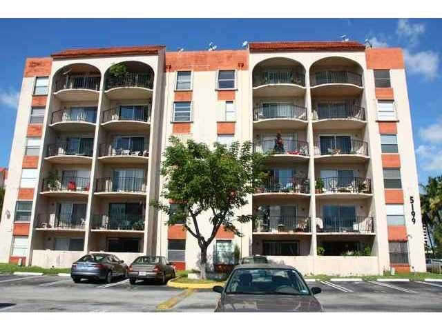 5199 NW 7 ST # 514, Miami, FL 33126