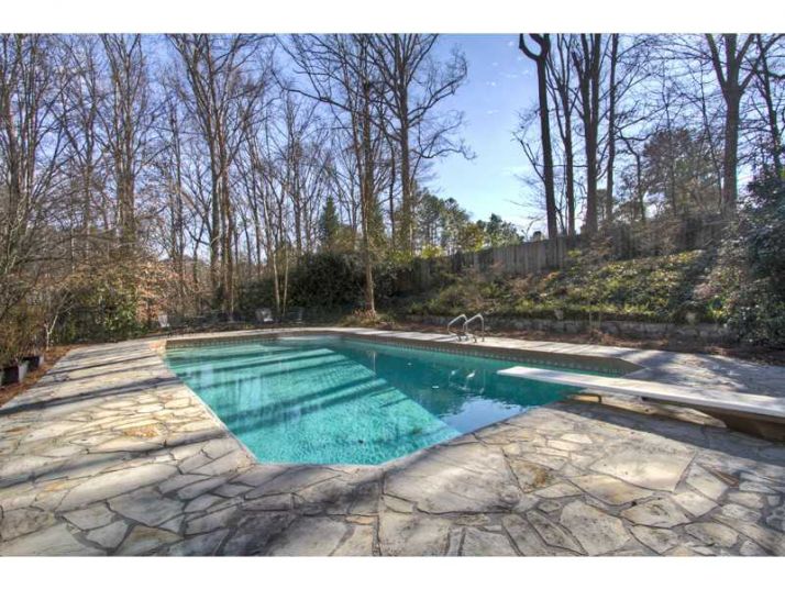 4224 Whitewater Creek Road Nw, Atlanta, GA 30327