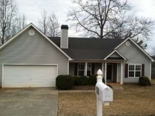 150 Pecan Ridge Dr, Fayetteville, GA 30215