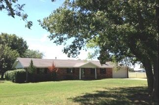 803 S A St, Morris, OK 74445