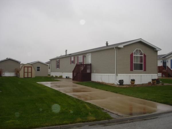 13 Cynthia Lane, Beecher, IL 60401