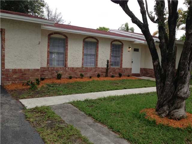 8011 NW 47TH CT, Fort Lauderdale, FL 33351