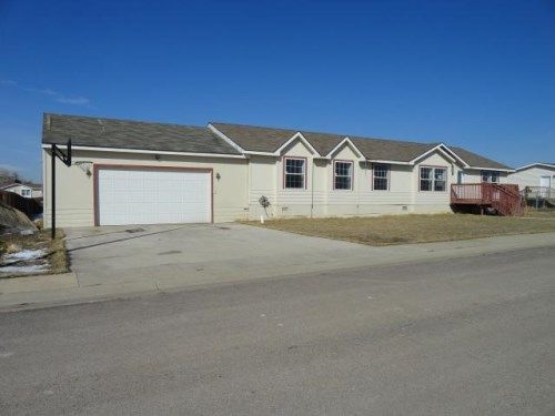 1703 Limecreek Ave, Gillette, WY 82716