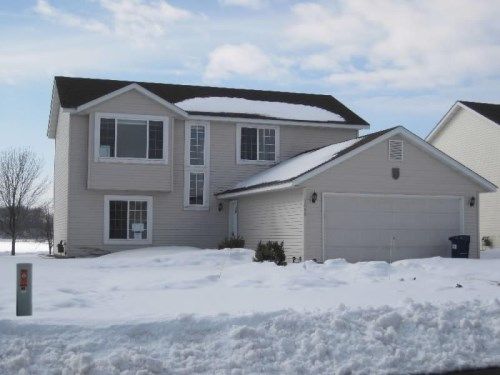 3088 Molina St, Shakopee, MN 55379