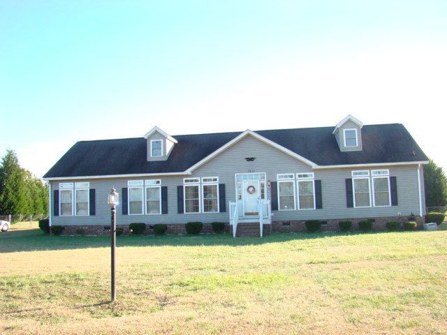 3835 Shearin Rd, Whitakers, NC 27891