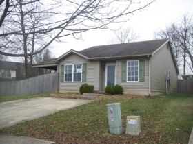 100 Wood Glenn Way, Georgetown, KY 40324