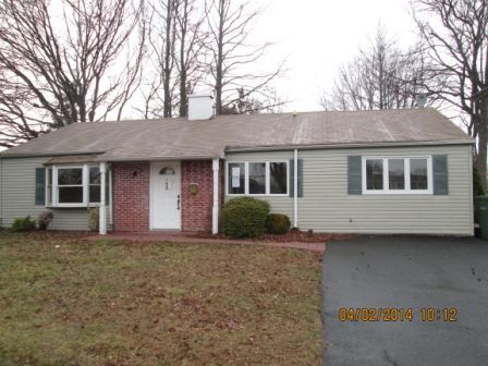 148 Winthrop Rd, Edison, NJ 08817