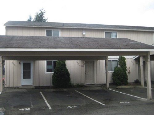 10334 15th Avenue Court E, Tacoma, WA 98445