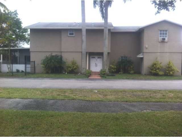 9670 SW 81 LN, Miami, FL 33173