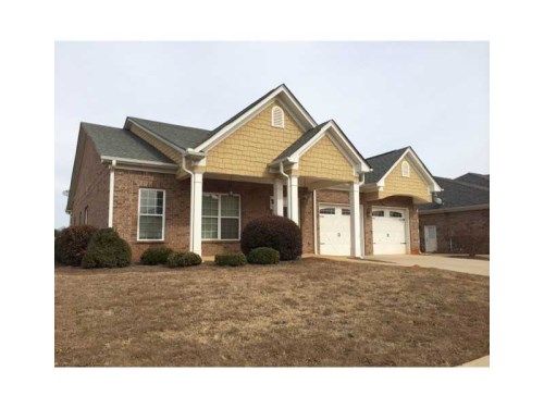 3348 Alhambra Circle, Hampton, GA 30228