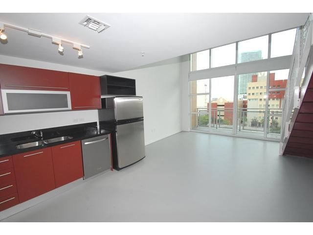 244 BISCAYNE BL # 651, Miami, FL 33132