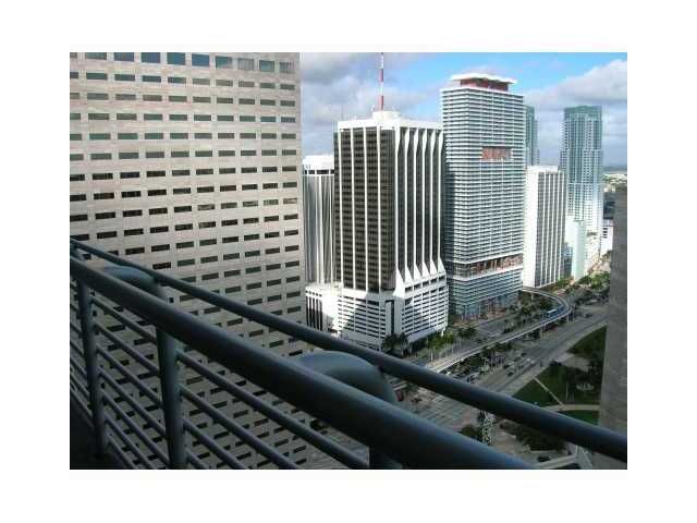 335 BISCAYNE BLVD # 4006, Miami, FL 33131