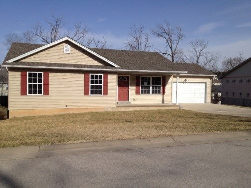 854 Sarah Ln, Union, MO 63084