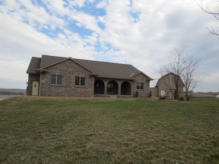 22363 Juniper Rd, Underwood, IA 51576