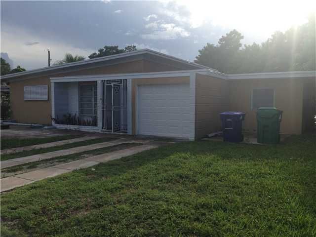 12610 NW 19 AV, Miami, FL 33167