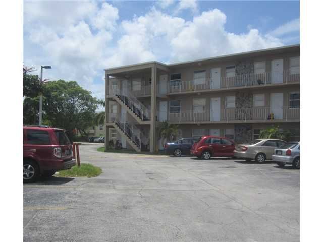 7101 SW 89 CT # 214, Miami, FL 33173