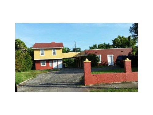 1759 43 ST, Miami, FL 33142