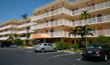 1891 S OCEAN DR # 404 Hallandale, FL 33009