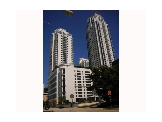 1050 BRICKELL AV # 2216, Miami, FL 33131