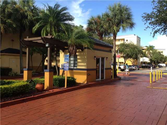 14930 SW 82 TERRACE # 16-306, Miami, FL 33193