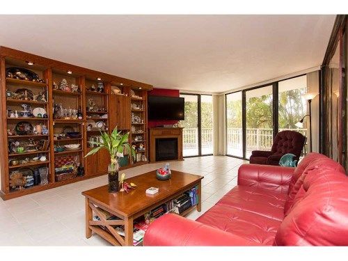 1000 QUAYSIDE TE # 404, Miami, FL 33138