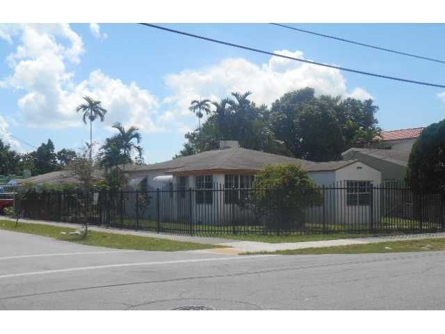 1290 Nw 35th St, Miami, FL 33142