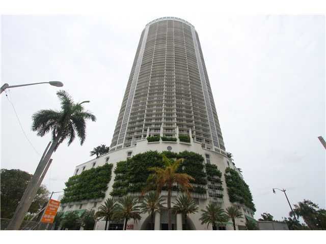 1750 N BAYSHORE DR # 5106, Miami, FL 33132