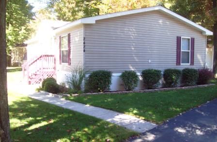 2424 Poplar, Kawkawlin, MI 48631