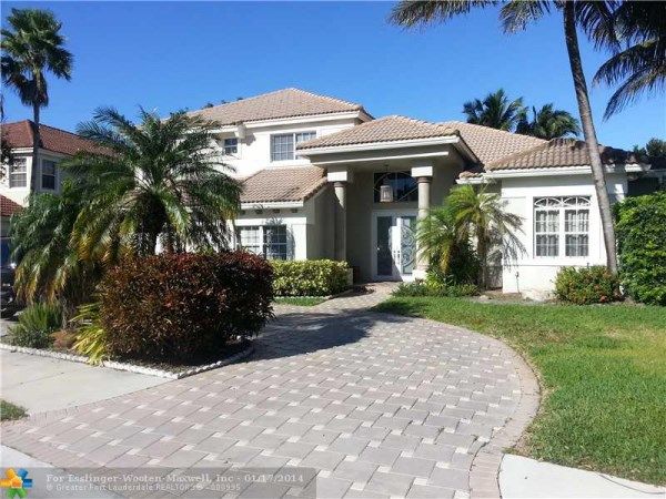 8081 BERMUDA POINT LN, Fort Lauderdale, FL 33328