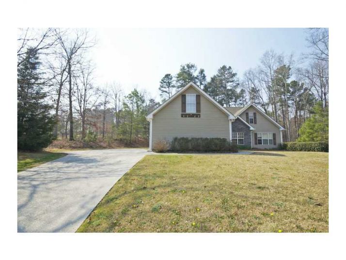 7487 Majestic, Flowery Branch, GA 30542