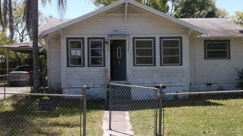 5 Pine St E, Davenport, FL 33837