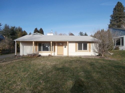 412 N 31st Avenue, Yakima, WA 98902