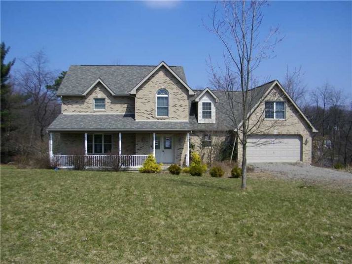 111 Woods Run Rd, Glenshaw, PA 15116