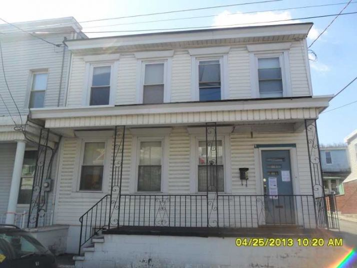 38 W Mahanoy St, Mahanoy City, PA 17948