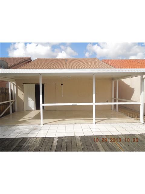 5631 W 21 CT, Hialeah, FL 33016