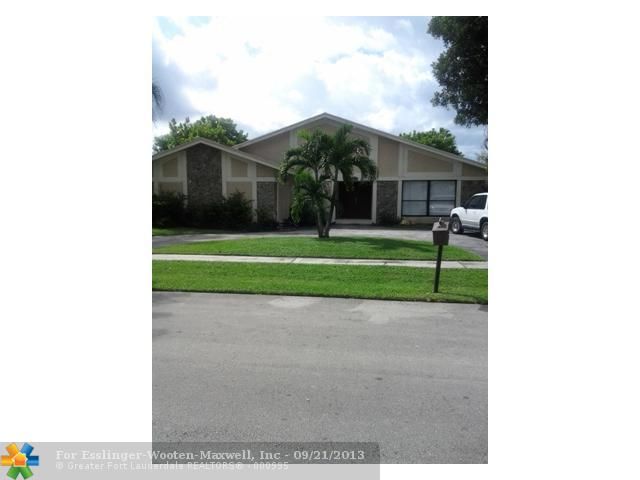 7400 NW 37TH CT, Fort Lauderdale, FL 33319