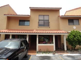 2730 W 62 Place #202, Hialeah, FL 33016