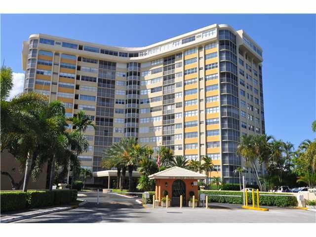 100 GOLDEN ISLES DR # 1212, Hallandale, FL 33009