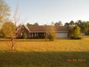 1680 Blalock Ave, Waycross, GA 31503