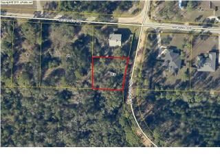 1600 Pearson Rd, Milton, FL 32583